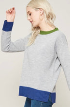 Load image into Gallery viewer, Queen Sweater (Grey)