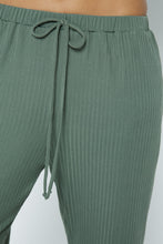 Load image into Gallery viewer, Georgie Ribbed Set in Green
